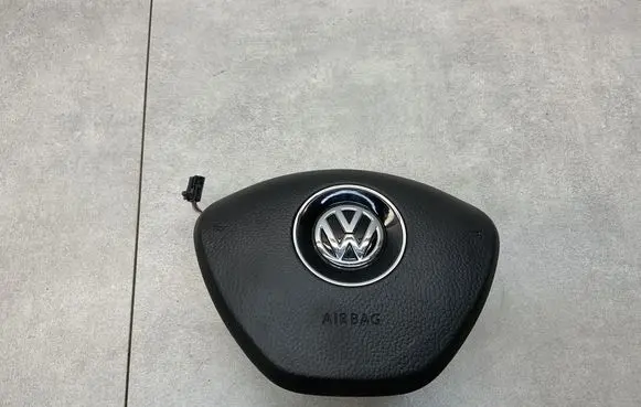 Volkswagen Polo VI Steering wheel airbag 2G0880201AB