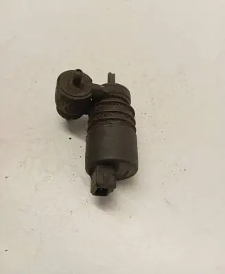 Volkswagen Transporter - Caravelle T4 Windscreen/windshield washer pump