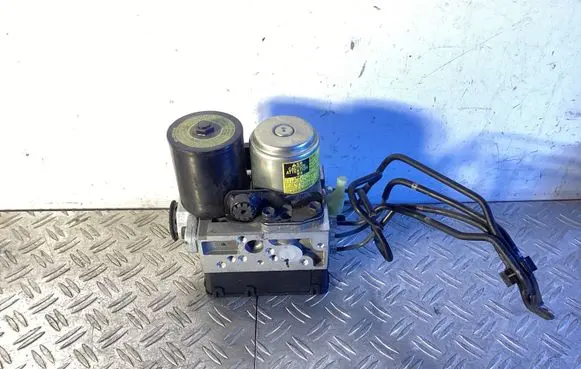Lexus IS III XE30 ABS Pump 4451030300