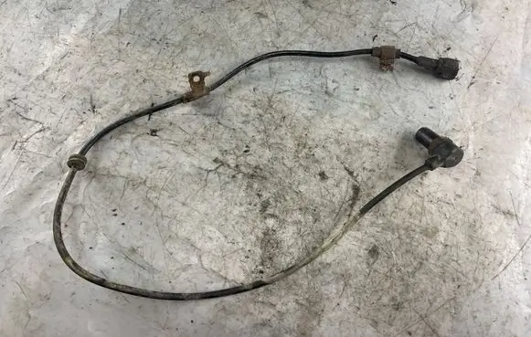Nissan Patrol Y61 ABS brake wheel speed sensor