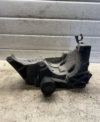 BMW 5 F10 F11 Generator/alternator bracket 13992010