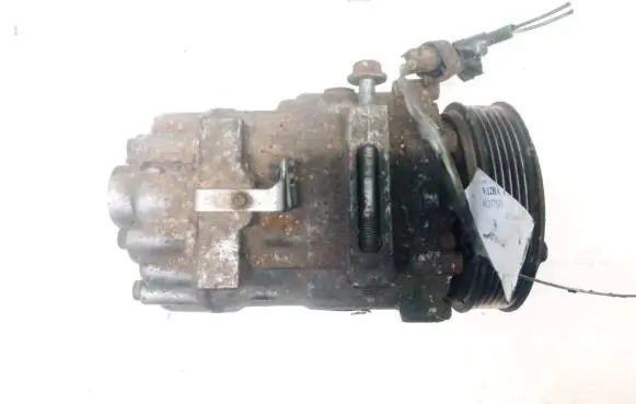 Volvo V50 Air conditioning (A/C) compressor (pump)