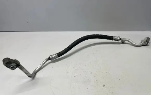 Subaru Outback Air conditioning (A/C) pipe/hose