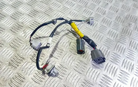 Mazda 6 Headlight/headlamp wiring loom/harness 