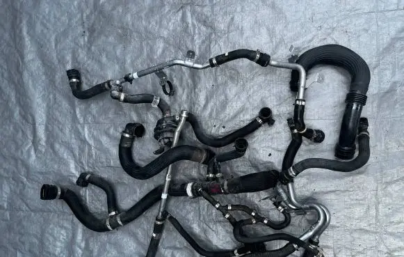 Maserati Grecale Engine coolant pipe/hose