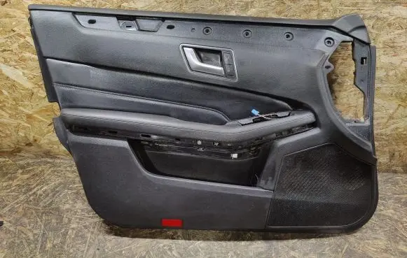 Mercedes-Benz E W212 Front door card panel trim 2127203372