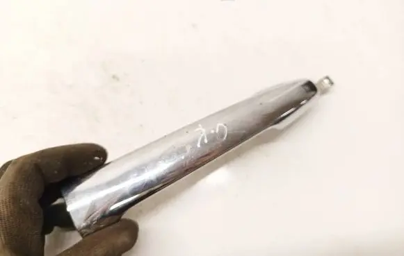 Mitsubishi Outlander Front door exterior handle 