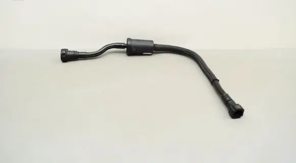 BMW 1 F40 Breather hose/pipe 8670276