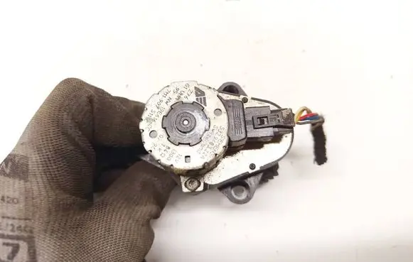 Volkswagen Sharan Air flap motor/actuator 7M1907511C
