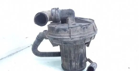Audi A4 S4 B5 8D Secondary air pump 06A959253B 8D0906613B