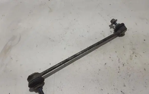 Renault Master III Front anti-roll bar/stabilizer link 546180004R