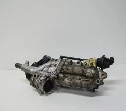 Jaguar XF X250 EGR valve cooler 701881040