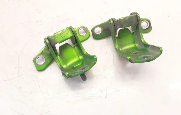 Mazda 2 Rear door hinge set 