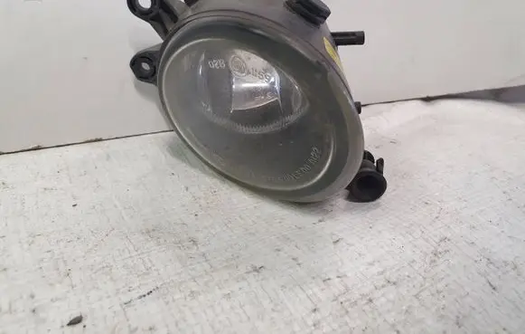 Volvo S40 Front fog light 30698628 231006 0305065002