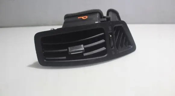 KIA Ceed Dashboard side air vent grill/cover trim