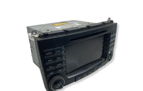 Mercedes-Benz CLK A209 C209 Radio/CD/DVD/GPS head unit A2098205489 A2038270062