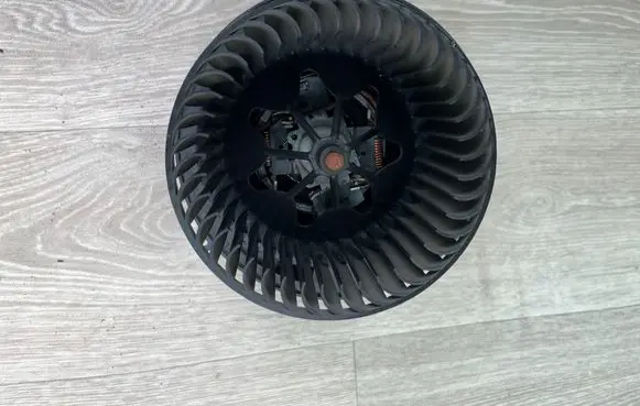 Heater fan/blower