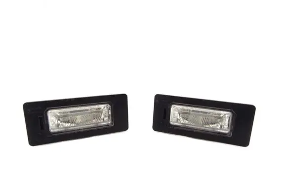 Audi TT TTS Mk2 Number plate light 8T0943021