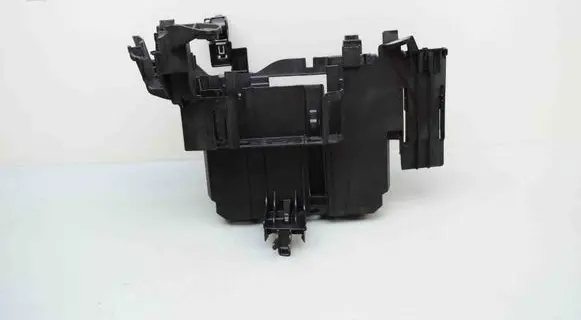BMW 4 G22 G23 G24 G26 Other engine bay part 9454102