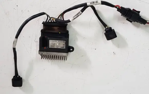 Audi A4 S4 B8 8K Coolant fan relay 8K0910501D 0647600 8K0959501C