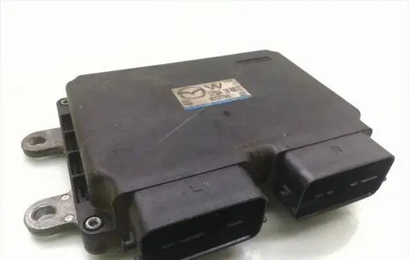 Mazda 3 I Engine control unit/module LF5W18881C E6T57773H2