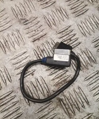 Audi A4 S4 B8 8K iPod connector socket 4f0051510k