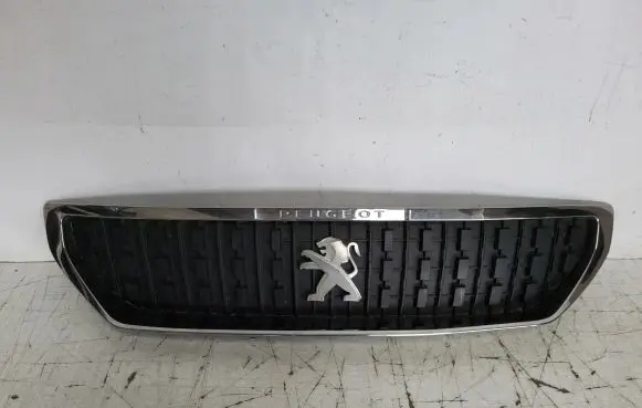 Peugeot Expert Front bumper upper radiator grill 9811710477