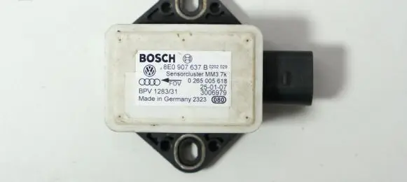 Audi A4 S4 B7 8E 8H ESP acceleration yaw rate sensor 8E0907637B