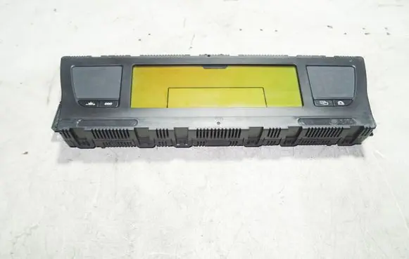 Citroen C4 Grand Picasso Speedometer (instrument cluster) P9665500080