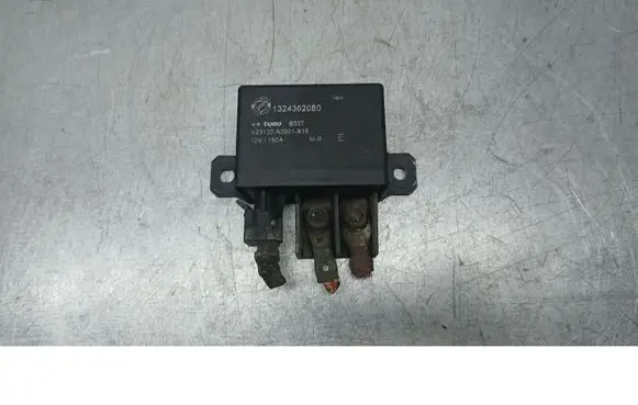 Citroen Jumper Glow plug pre-heat relay 1324362080