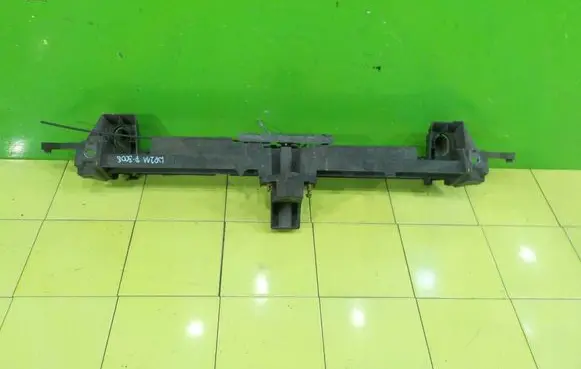 Peugeot 3008 I Radiator support slam panel WP211