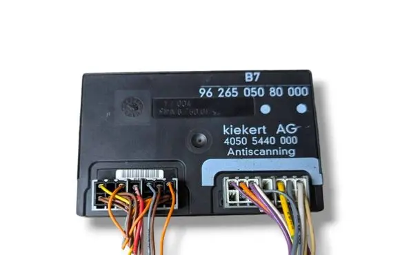 Door central lock control unit/module