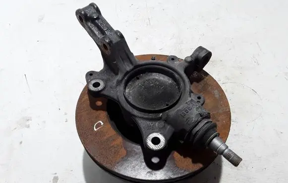Renault Master III Front wheel hub 400103826R