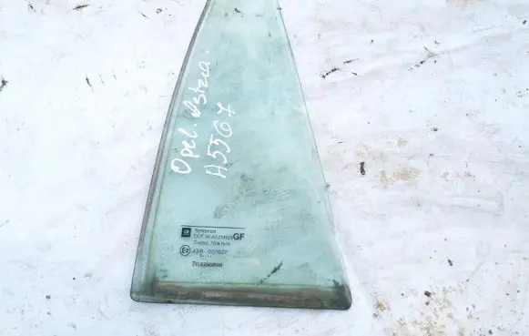Opel Astra G Rear side window