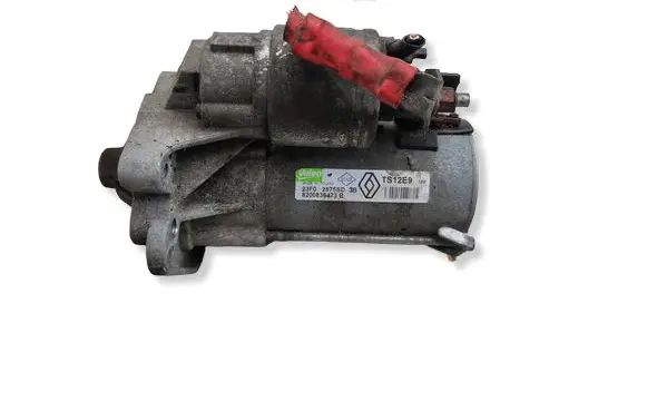 Renault Megane III Starter motor 
