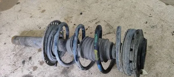 Renault Megane II Front shock absorber with coil spring
