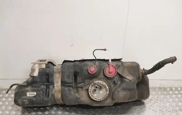 Toyota Land Cruiser (J120) Fuel tank 