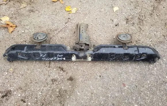 KIA Sorento Top upper radiator support slam panel OEM