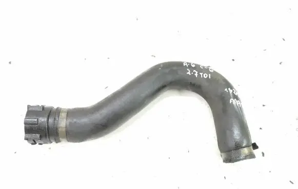 Coolant pipe/hose