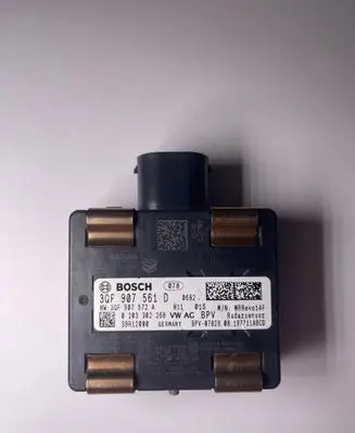Volkswagen Golf VII Distronic sensor radar 3QF907561D 0203302268 3QF907572A