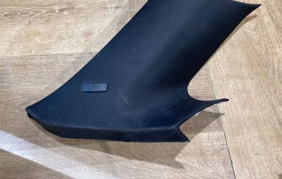 Land Rover Range Rover Velar (B) pillar trim (top) 
