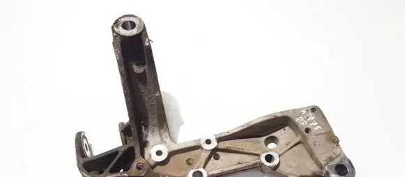 Volkswagen Jetta V Front lower control arm/wishbone 1k0199296f