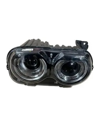 Dodge Challenger Headlight/headlamp 68174066AE P68174066AE 00186170130000