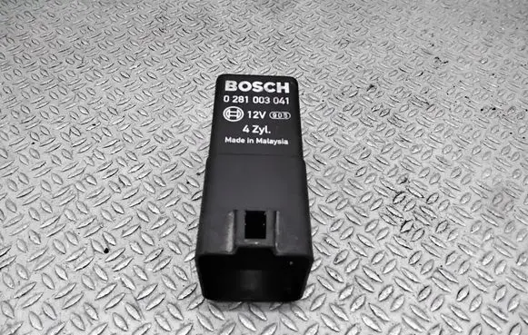 Chevrolet Lacetti Glow plug pre-heat relay 0281003041 96440063