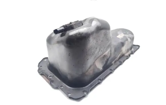 BMW 1 E81 E87 Oil sump 7501786 6PR008324