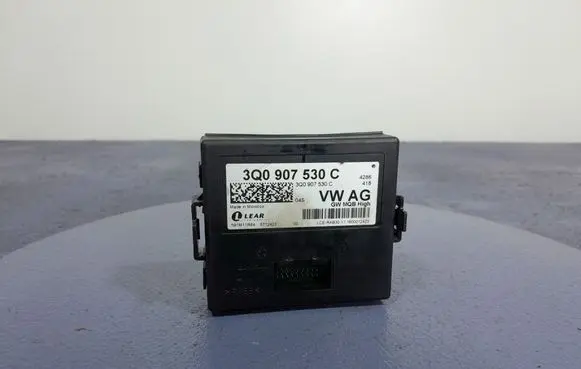 Skoda Octavia Mk3 (5E) Gateway control module 3Q0907530C