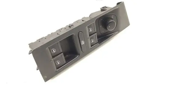Volkswagen PASSAT B7 Electric window control switch 1K4959857B