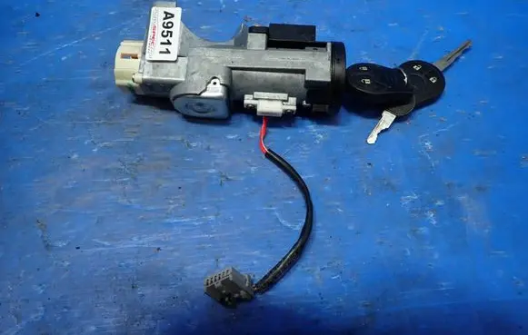 Nissan Note (E11) Ignition lock 28590C9968