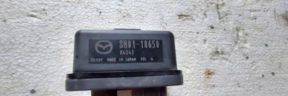 Mazda CX-5 Glow plug pre-heat relay SH0118650