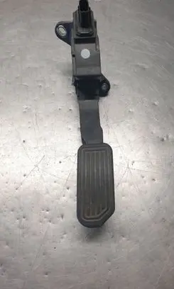 Toyota Auris E180 Accelerator throttle pedal 7811002120